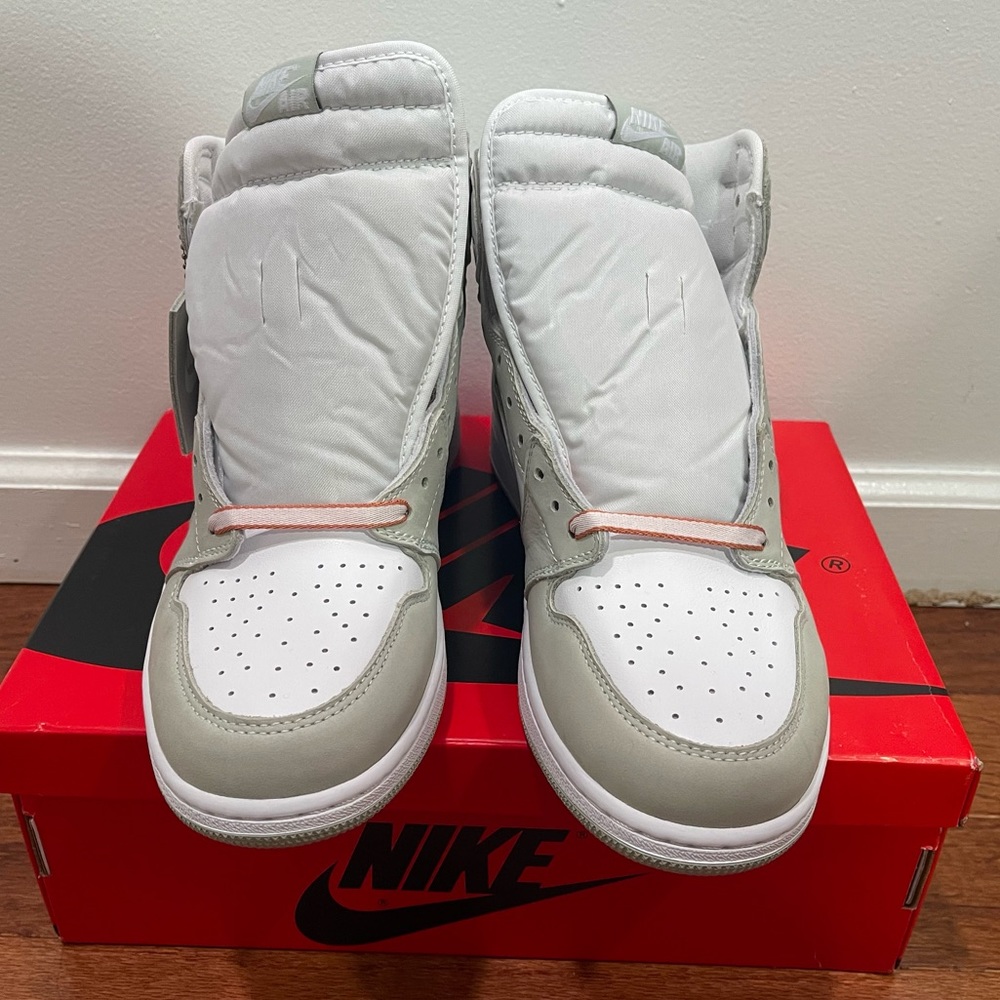 Jordan 1 Seafoam UA - Size 10.5 - New
